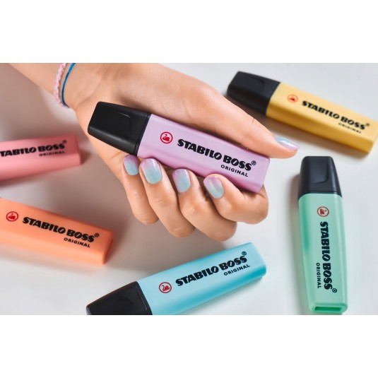Zakreślacze STABILO BOSS komplet 15 kol. podstawka