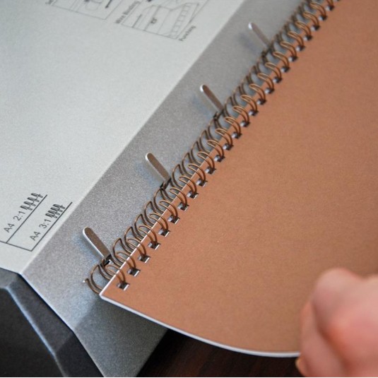 Bindownica X5 do grzbietów plastikowych i drutowych